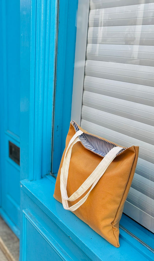 Cappuccino book bag