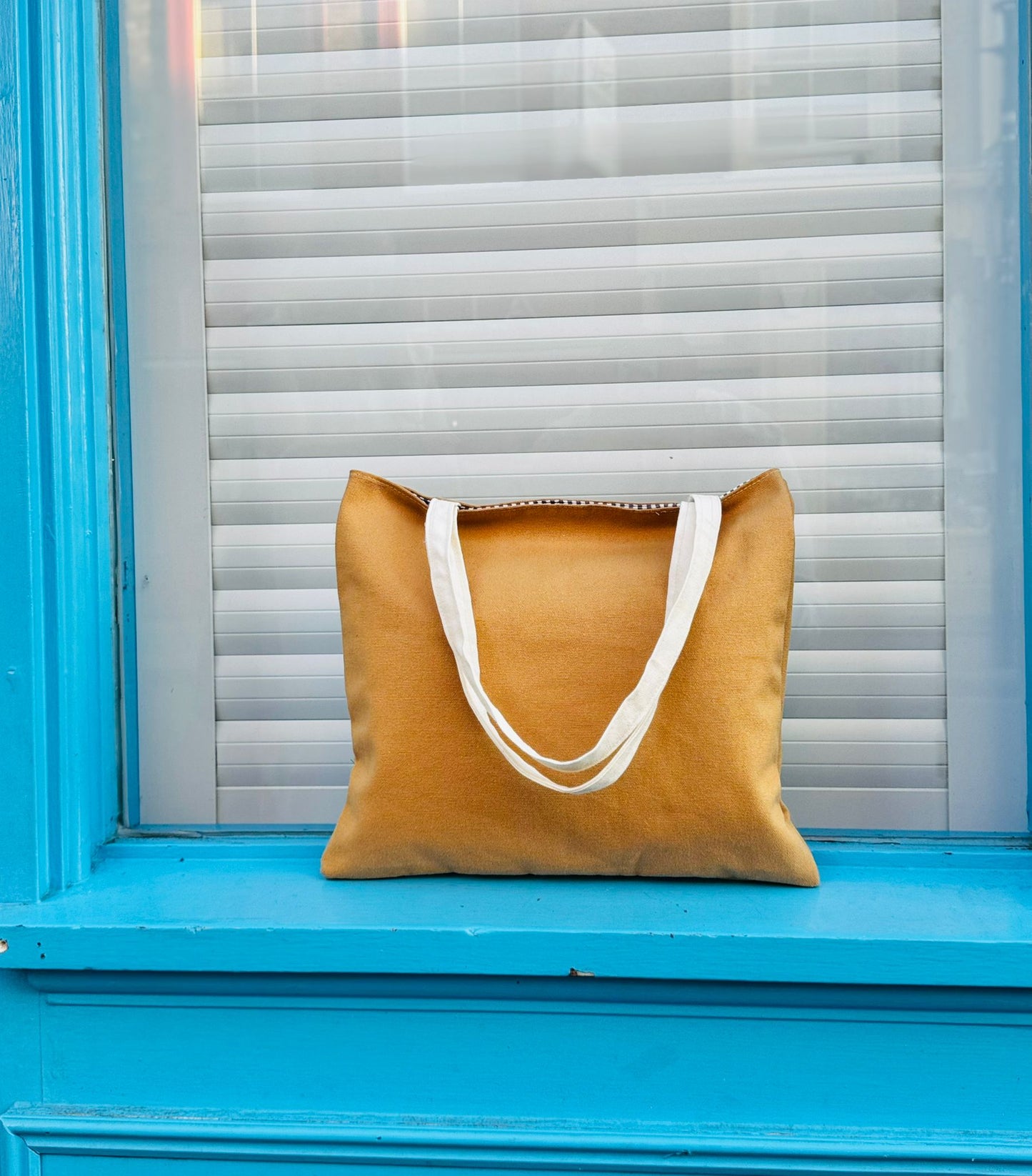 Cappuccino book bag